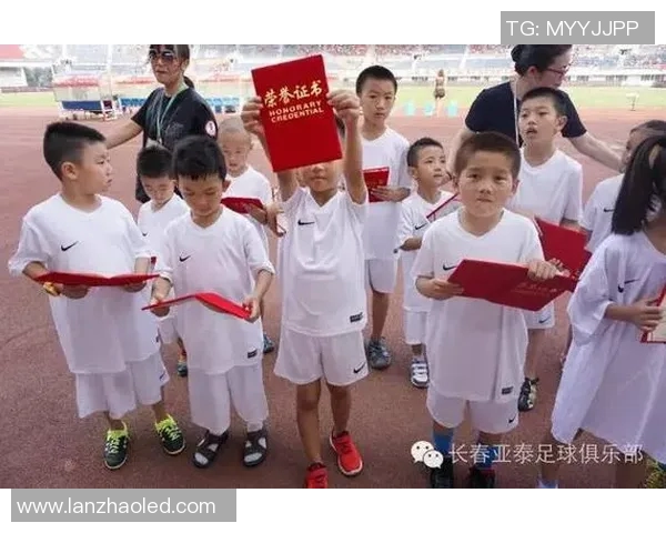 达州足球球星的崛起与发展历程探索及未来展望